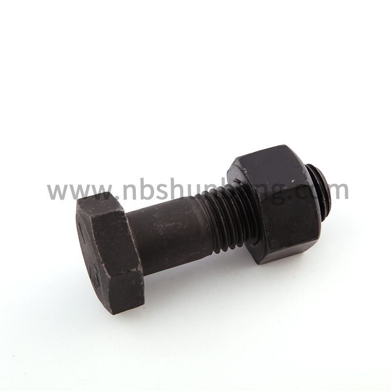 BOLT WITH NUT